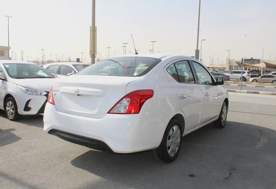 nissan sunny gcc 2023-4