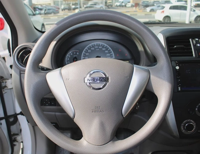 nissan sunny gcc 2023-11