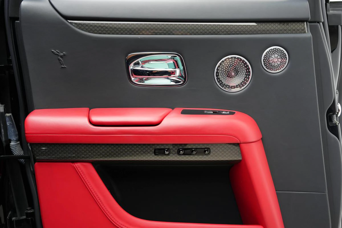 Rolls-Royce Ghost Black Badge-10-10