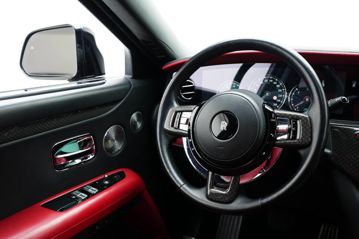 Rolls-Royce Ghost Black Badge-2-2
