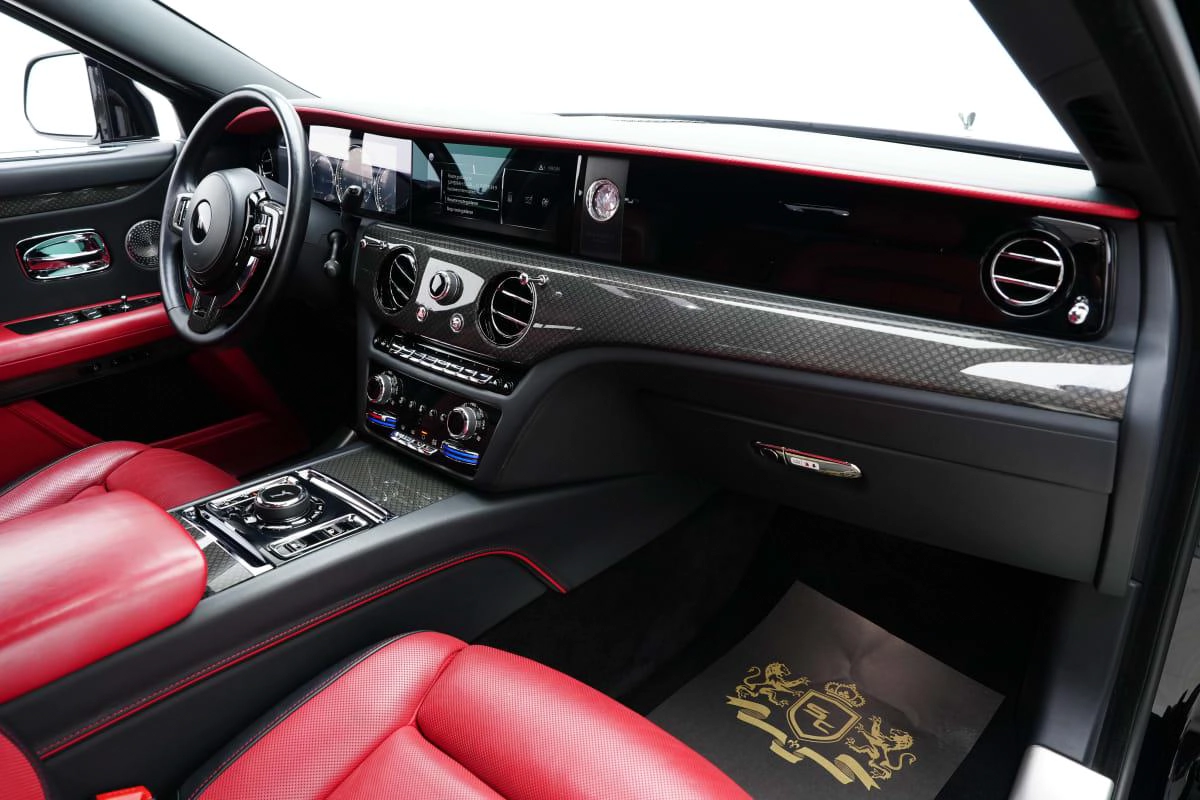 Rolls-Royce Ghost Black Badge-5-5