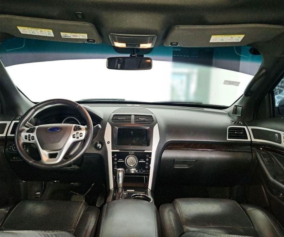 Ford Explorer LIMITED 2.0L-4CYL - FULL OPTION EXCELLENT CONDITION JAPANESE SPECIFICATION-5-0