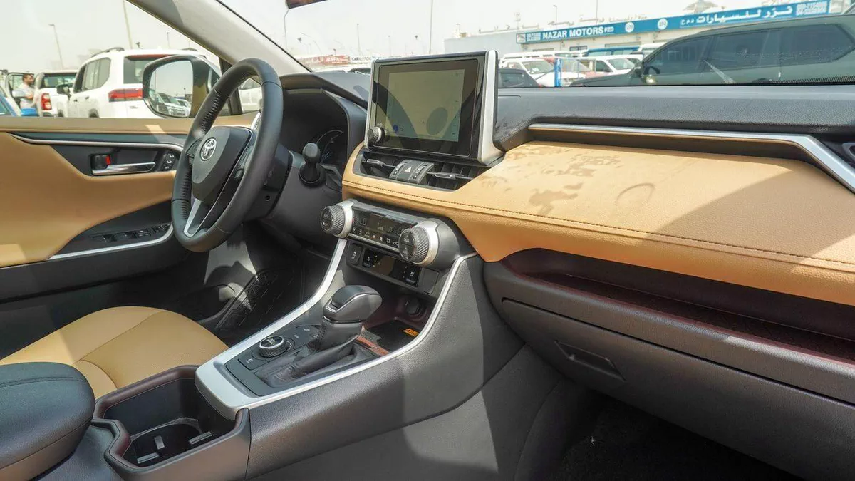 Toyota RAV4 VXR HEV HEV 4WD 2.5L Saudi specs-11-0