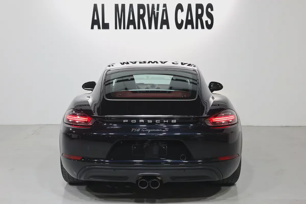 Porsche Cayman S 2018 | GCC Specs | FULL SERVICE HISTORY I PERFECT CONDATION I ACCIDENTS FREE-5-5
