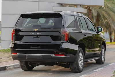 Chevrolet Tahoe | 2WD LS | V8 5.3L SUV RWD | GCC | 2026 (Export)-3