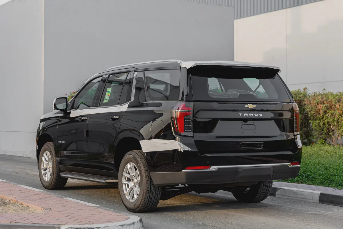Chevrolet Tahoe | 2WD LS | V8 5.3L SUV RWD | GCC | 2026 (Export)-5-5