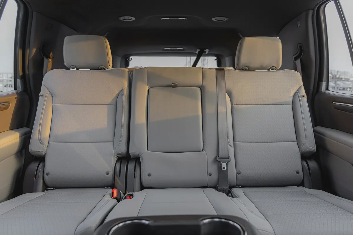 Chevrolet Tahoe | 2WD LS | V8 5.3L SUV RWD | GCC | 2026 (Export)-11-11