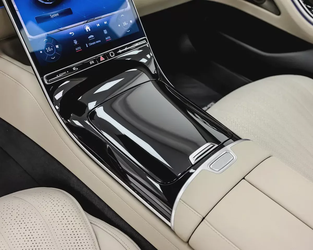 MERCEDES S500 AMG KIT - 2023 - GCC - GARGASH WARRANTY AND SERVICE CONTRACT-12-12