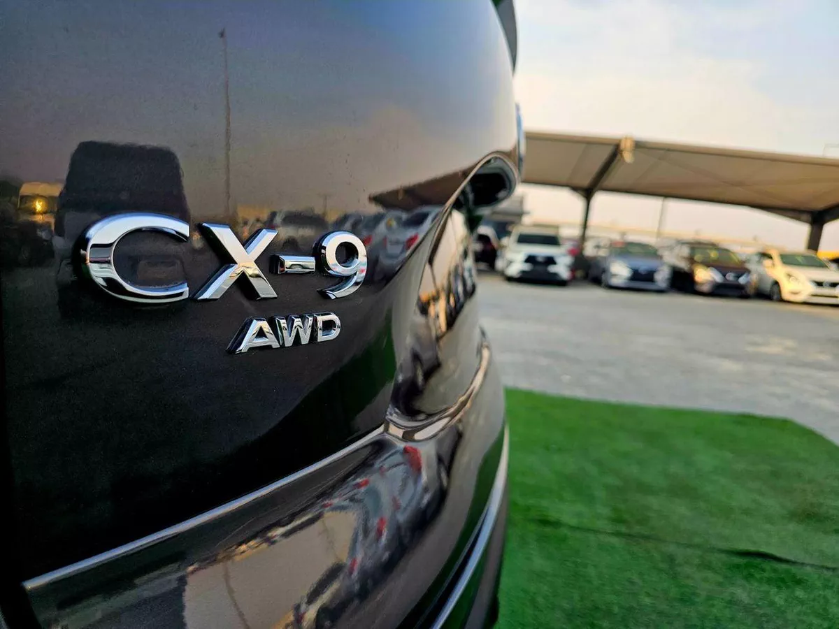 Mazda CX-9 GT CX-9 / 2.5L AWD GCC / LEATHER SEATS / LOW MILEAGE / MINT CONDITION-6-0