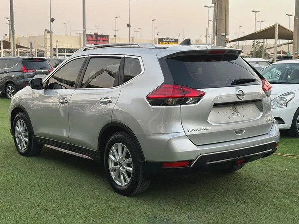 NISSAN X-TRAIL—2018–7 SEAT GCC—FREE ACCIDENT—FULL OPTIONS—LOW MILAGE—EXCELLENT CONDITION