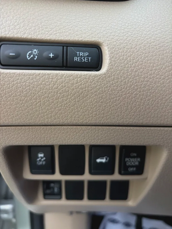 NISSAN X-TRAIL—2018–7 SEAT GCC—FREE ACCIDENT—FULL OPTIONS—LOW MILAGE—EXCELLENT CONDITION