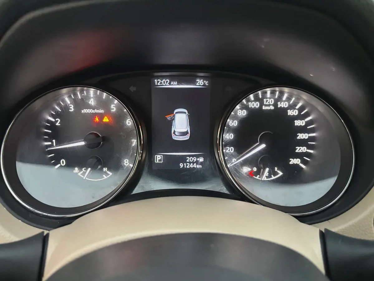 NISSAN X-TRAIL—2018–7 SEAT GCC—FREE ACCIDENT—FULL OPTIONS—LOW MILAGE—EXCELLENT CONDITION-19-19