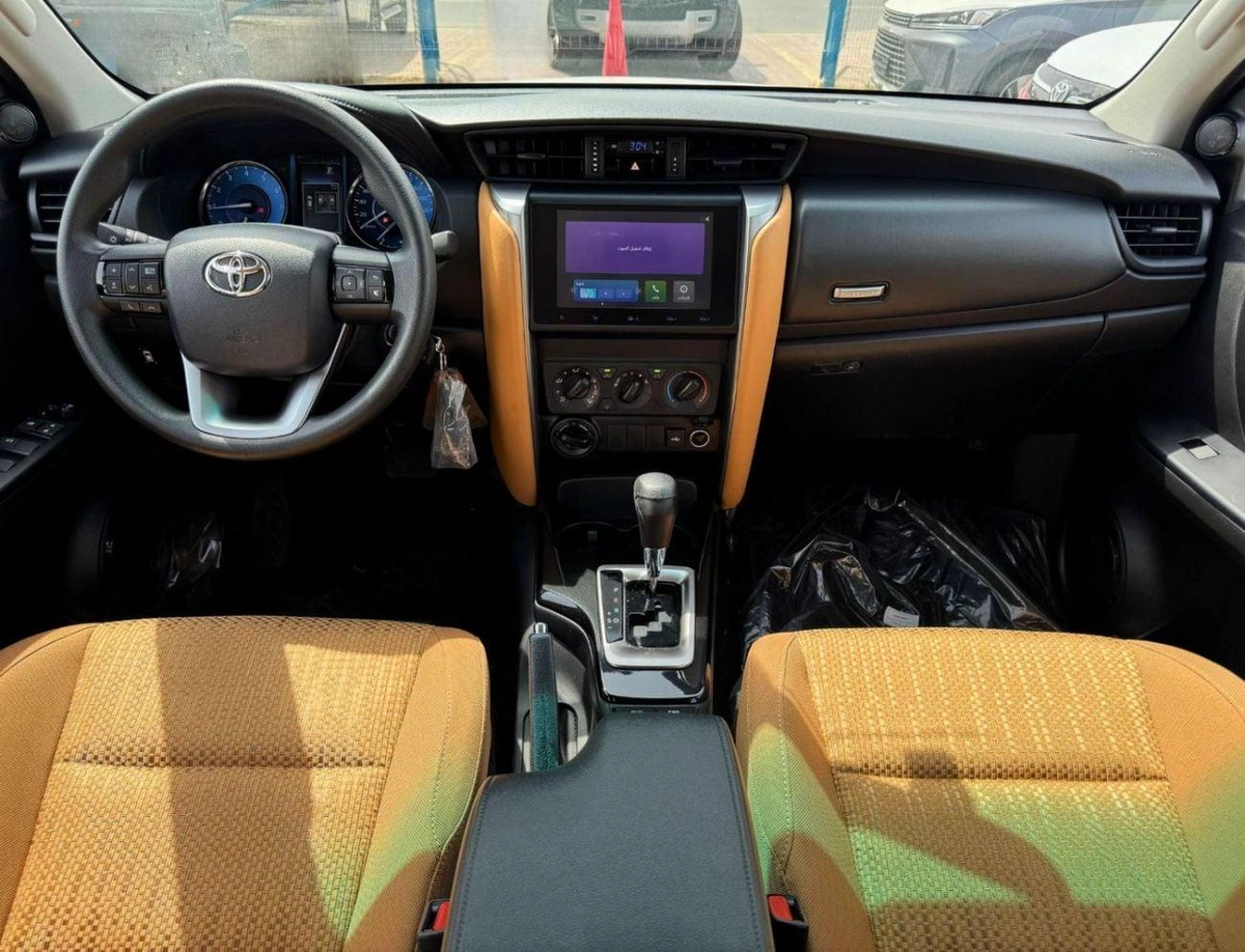 Toyota Fortuner EXR FORTUNER || 2.7L PETROL V4 / FABRIC SEATS / MANUAL AC (CODE # FPMB)-10-0