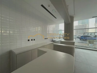 Spacious Retail Unit for Rent in The Exchange, Business Bay | 1250 sqft-2
