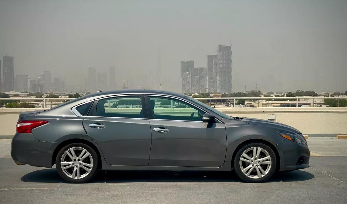 Nissan Altima SL V6 3.5l-3-0