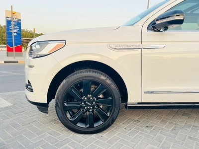 Lincoln Navigator Reserve 3.5L-4