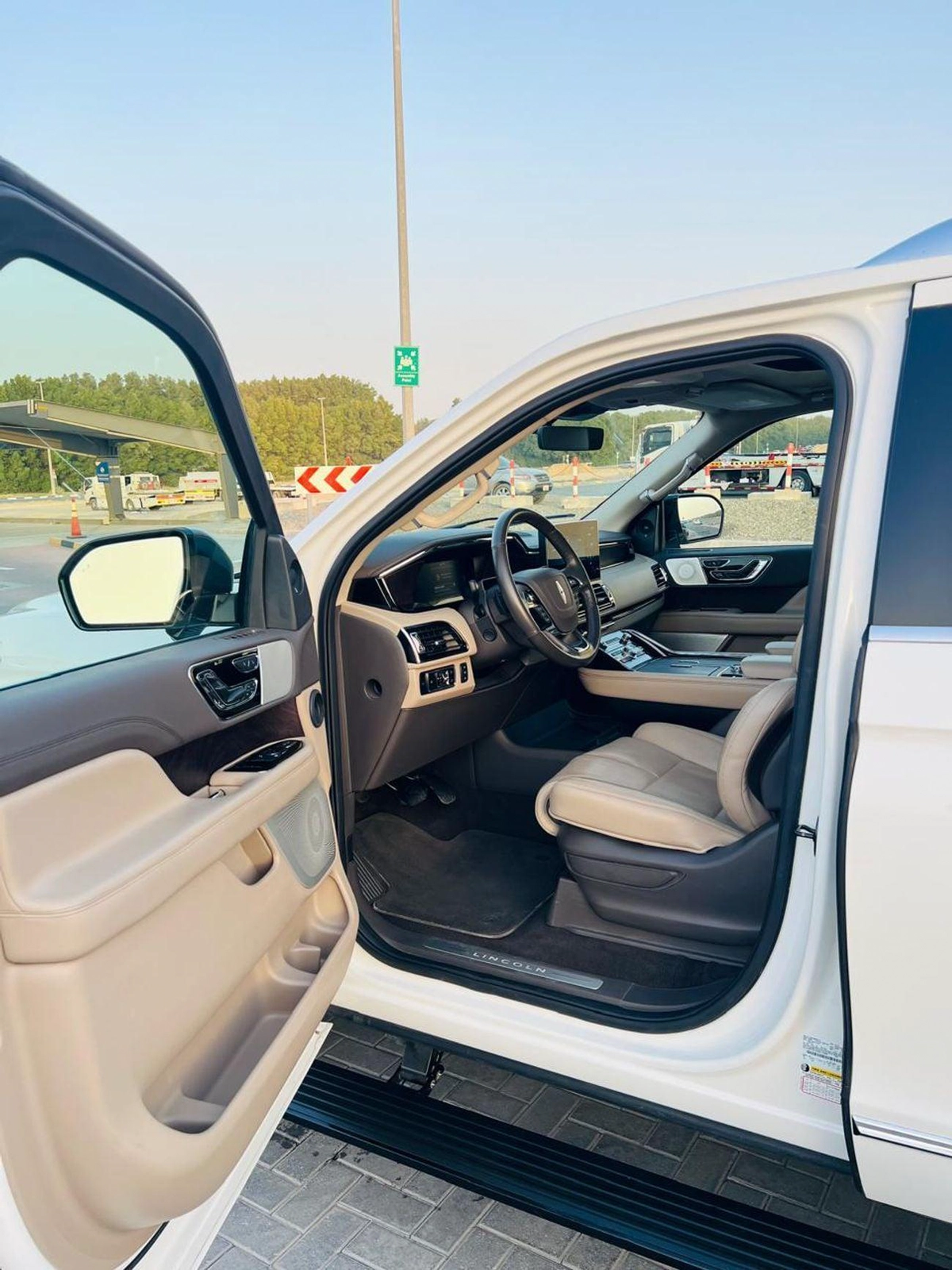 Lincoln Navigator Reserve 3.5L-3-3