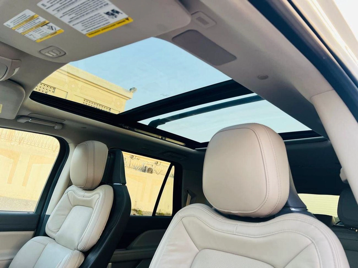 Lincoln Navigator Reserve 3.5L-8-8