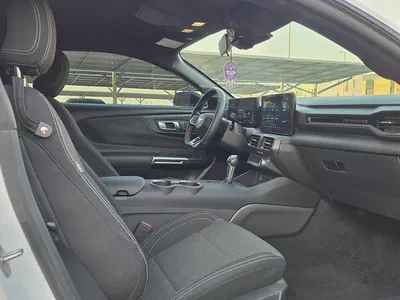 Ford Mustang Ecoboost Premium 2025 American Specs-12