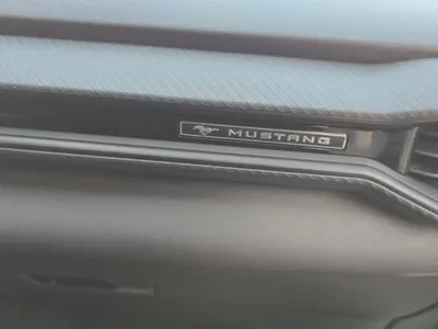 Ford Mustang Ecoboost Premium 2025 American Specs-13