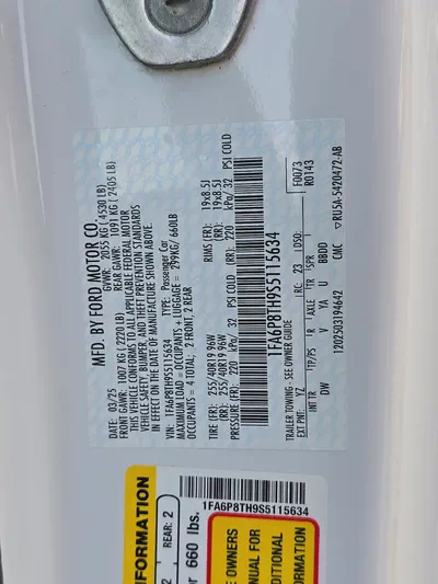 Ford Mustang Ecoboost Premium 2025 American Specs-14