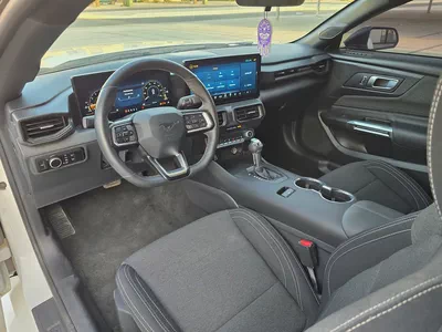 Ford Mustang Ecoboost Premium 2025 American Specs-7