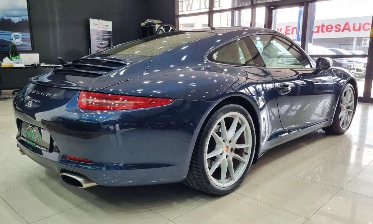 Porsche 911 CARRERA PORSCHE CARRERA 2013 GCC WITH 68K KM FULL PORSCHE SERVICE HISTORY IN GOOD CONDITION FOR 220K AED-7-0