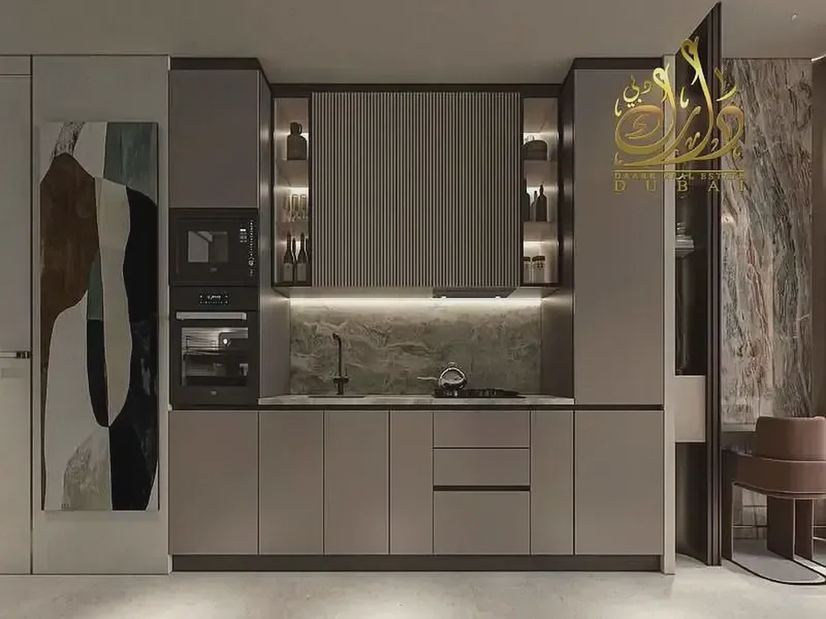EID OFFER-CASH DISCOUNT-NO COMMISSION-FURNISHED-BELOW MARKET-PRIVATE JACUZZI-WALK TO METRO-ASK 0.25% MONTHLY-1-1
