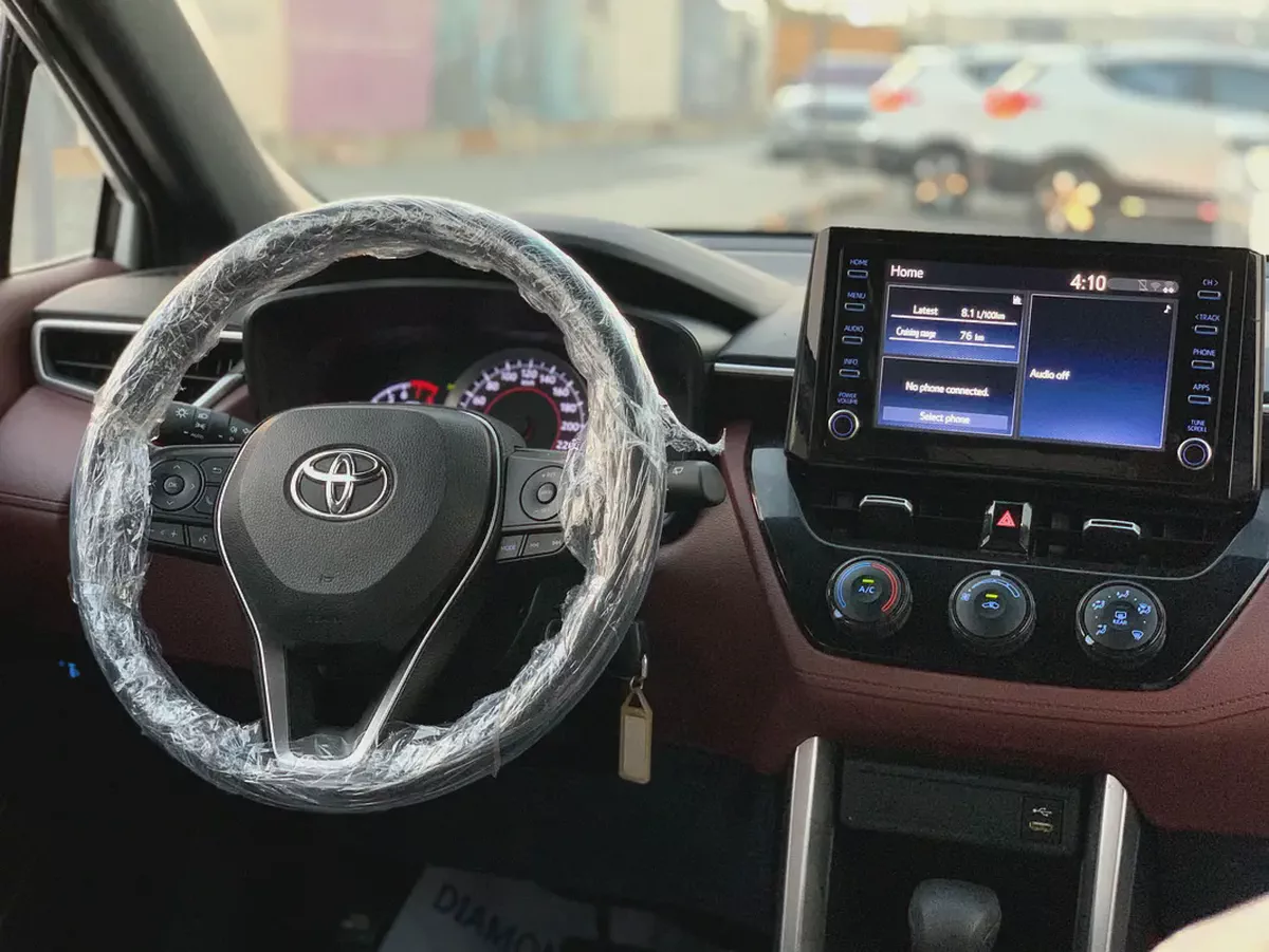 AED 1,250 / Monthly | Corolla Cross 2024 | GCC Specs | Perfect Condition | 1.8L 4 cyl engine-6-6