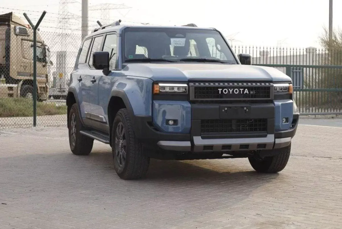 Toyota Prado VXR PRADO FULL OPTION PETROL VXR 2.4T