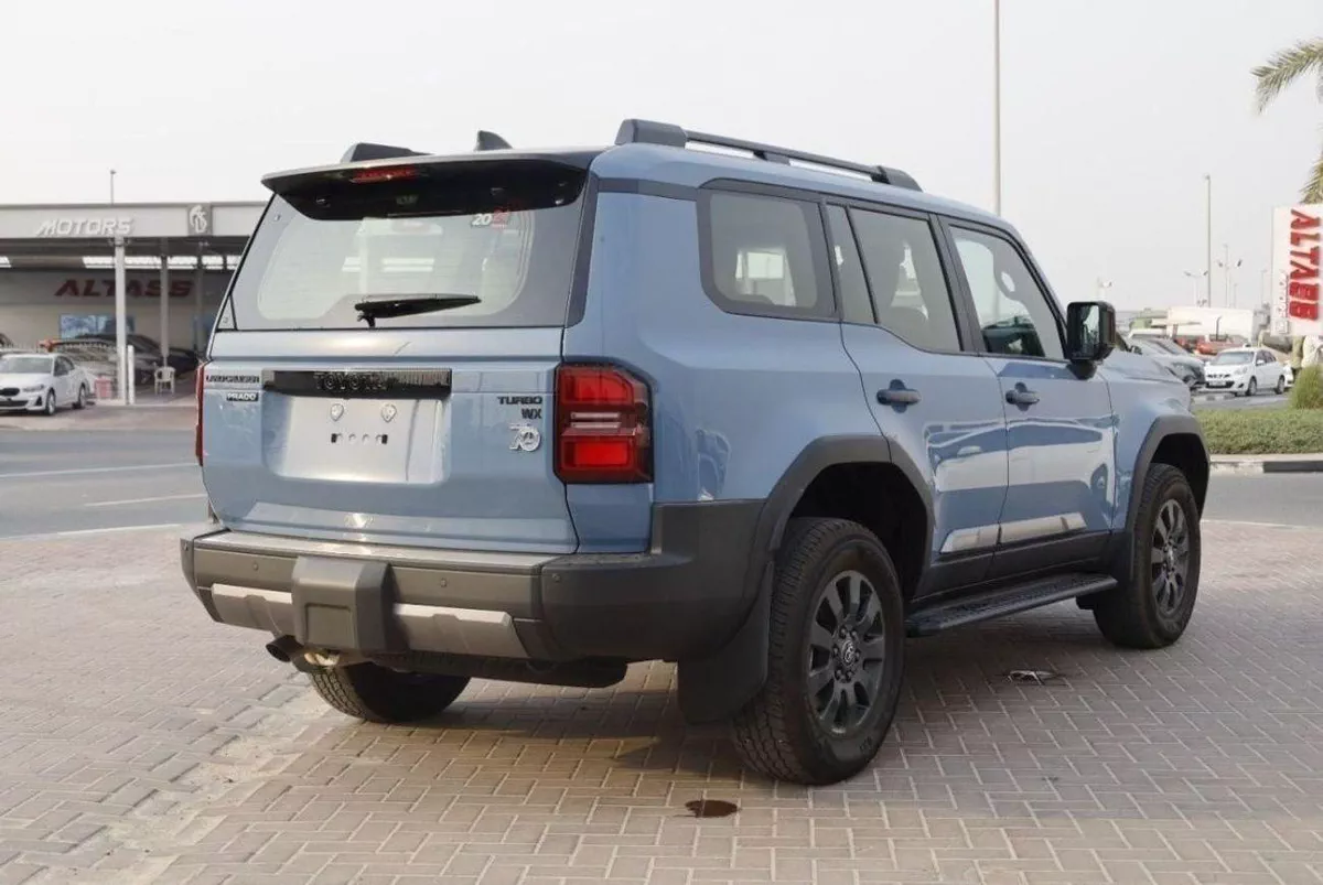 Toyota Prado VXR PRADO FULL OPTION PETROL VXR 2.4T-4-0