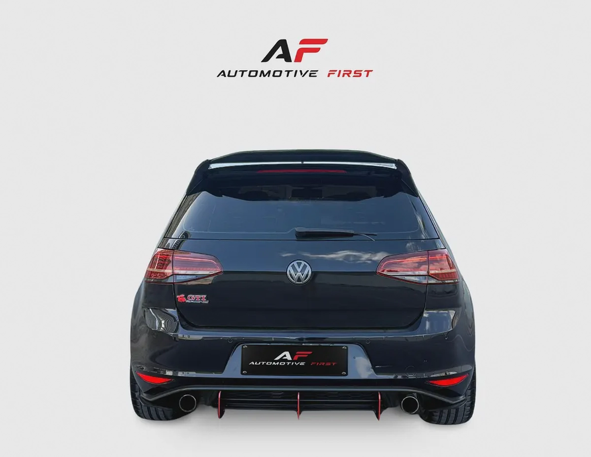 2015 Volkswagen Golf GTI Mk7 | GCC Specs | Well Maintained