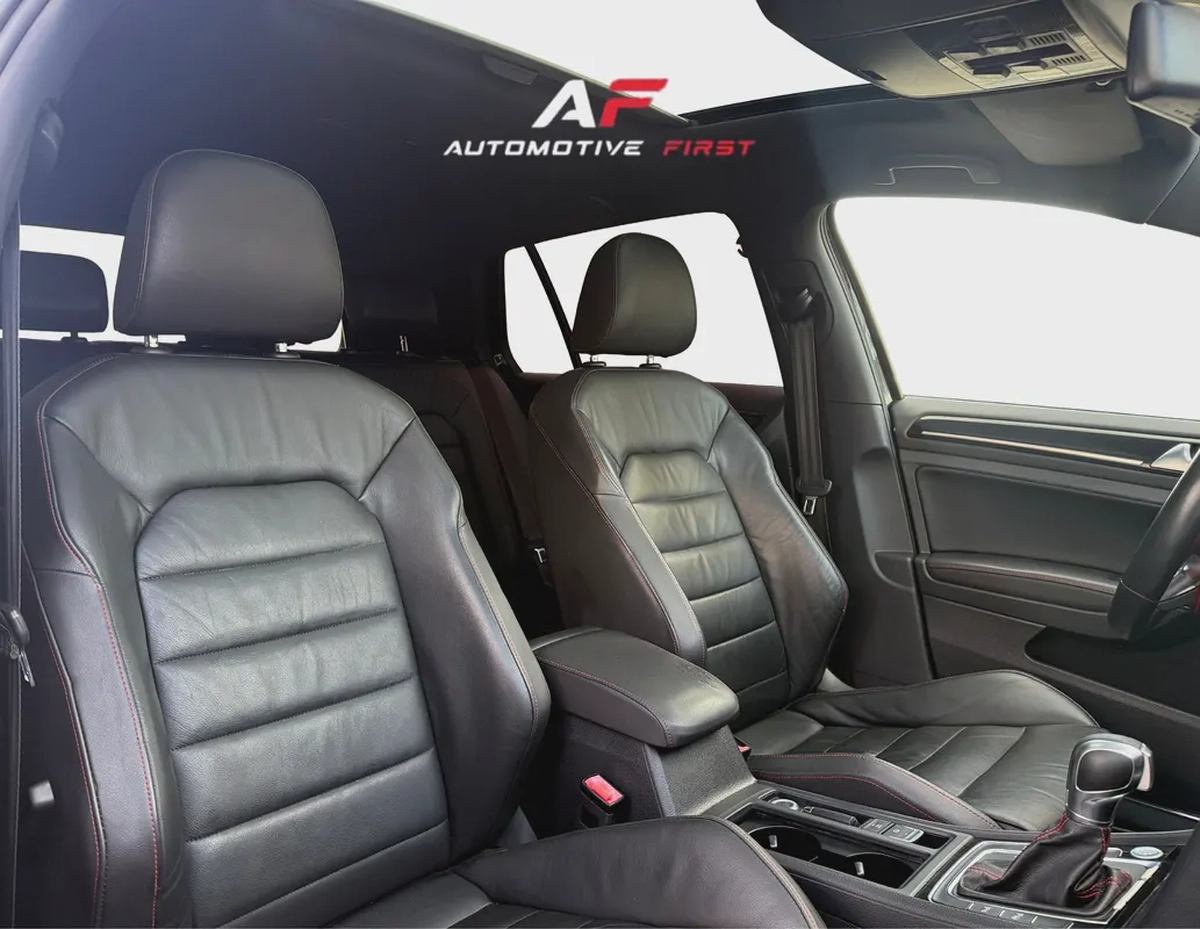 2015 Volkswagen Golf GTI Mk7 | GCC Specs | Well Maintained