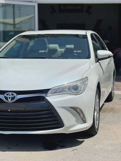 GCC Specs Toyota Camry SE 2017 - Excellent Condition-17
