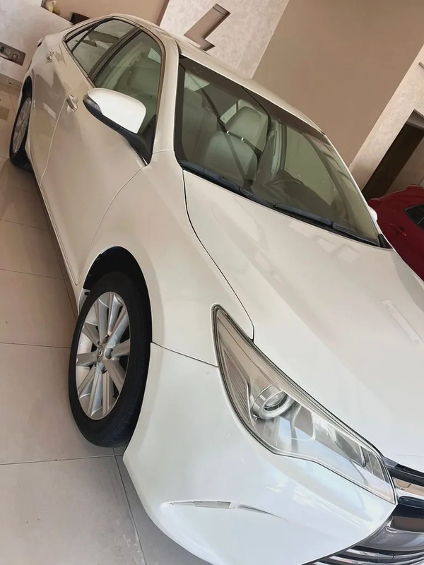 GCC Specs Toyota Camry SE 2017 - Excellent Condition
