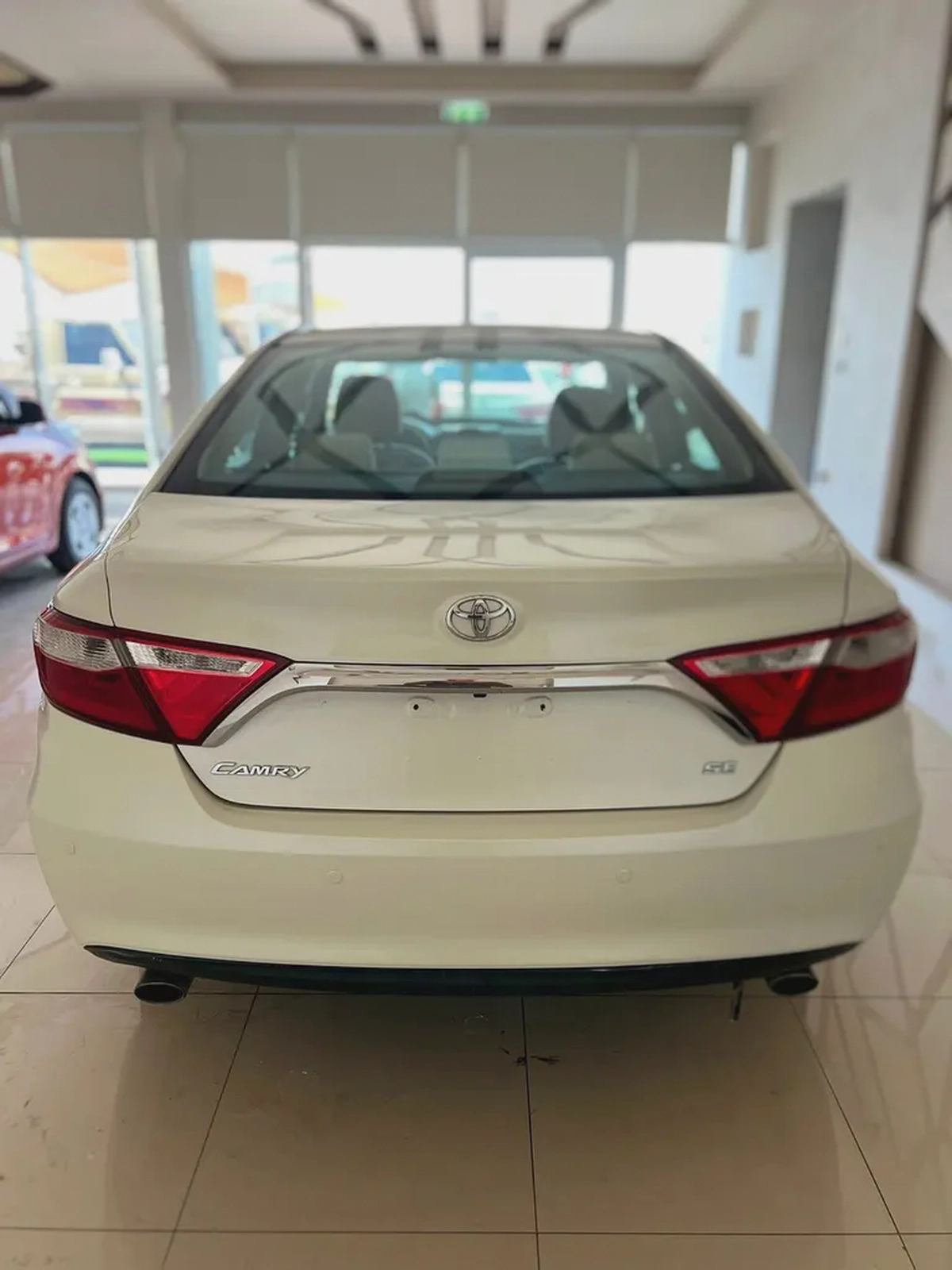 GCC Specs Toyota Camry SE 2017 - Excellent Condition-9-9