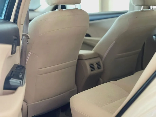 GCC Specs Toyota Camry SE 2017 - Excellent Condition