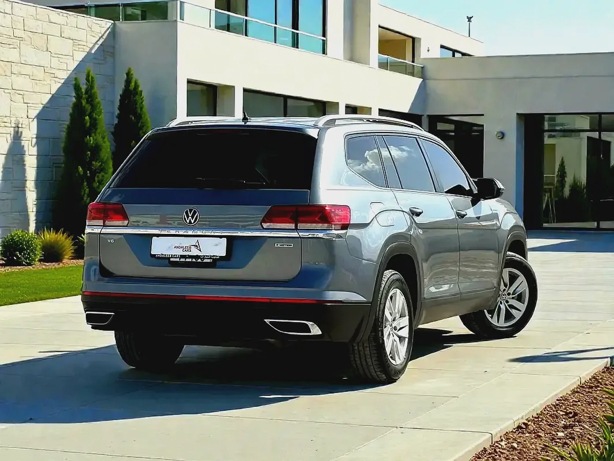 AED 1,040 P.M | 0% DOWN PAYMENT | VW TERAMONT 3.6L V6 | 2022
