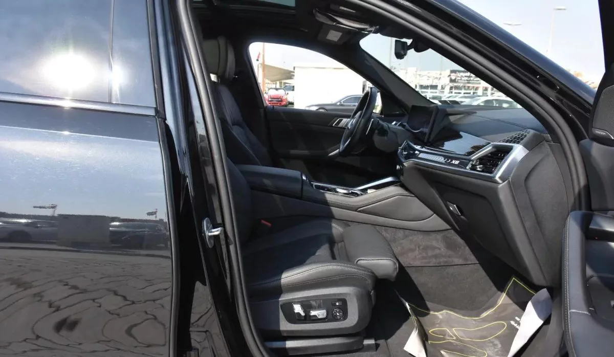 BMW X6 40i XDRIVE 2025 | BLACK-8-8