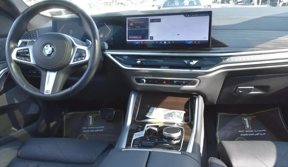 BMW X6 40i XDRIVE 2025 | BLACK-6-6