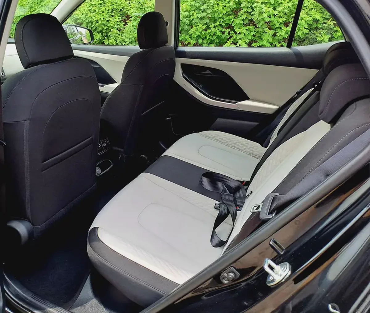 835-Monthly Hyundai Creta S 2024 GCC Specs -l 1.5L, Cruise, Camera l Accident Free-10-10