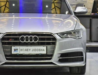 ORIGINAL PAINT ( صبغ وكاله ) Audi S6 V8 TFSi ( 2016 Model ) in Silver Color GCC Specs-3