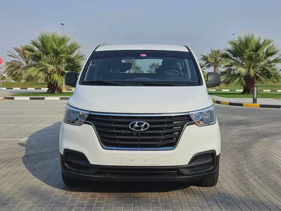 Hyundai H1 GL 2020 | GCC Specs | Low Mileage | Premium Condition Perfect For Business-7