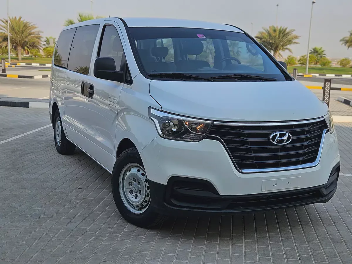 Hyundai H1 GL 2020 | GCC Specs | Low Mileage | Premium Condition Perfect For Business