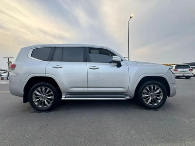 Toyota Land Cruiser 4.0L, 2022, GCC Specs - Pristine Condition-6