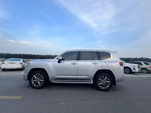 Toyota Land Cruiser 4.0L, 2022, GCC Specs - Pristine Condition
