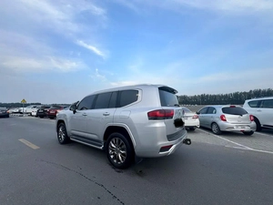 Toyota Land Cruiser 4.0L, 2022, GCC Specs - Pristine Condition