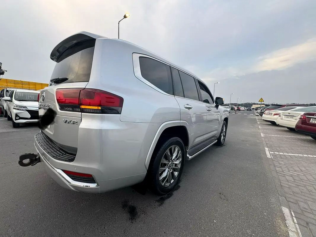 Toyota Land Cruiser 4.0L, 2022, GCC Specs - Pristine Condition-5-5
