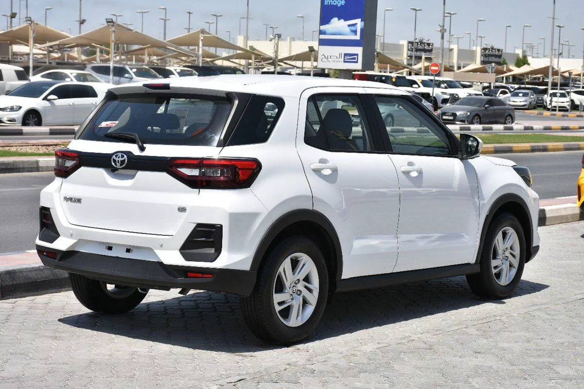 RAIZE G NEW GCC SPECS 2024 | WHITE-14-14