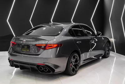 Alfa Romeo Giulia Quadrifoglio-12